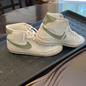 Nike White and Green Athletic Shoes
